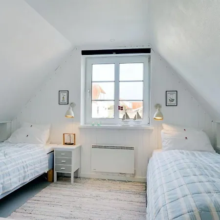 Uddi - 150m From The Sea By Interhome * Lokken